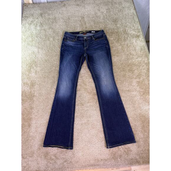 Arizona Jean Co. Junior’s Low-Rise Bootcut Jeans Size 9 Dark Blue Stretch E301 - Picture 1 of 12